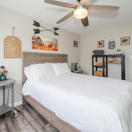 Welcoming Barn, 2 Bedroom & 1 Bath & Parking Atlanta Eksteriør bilde