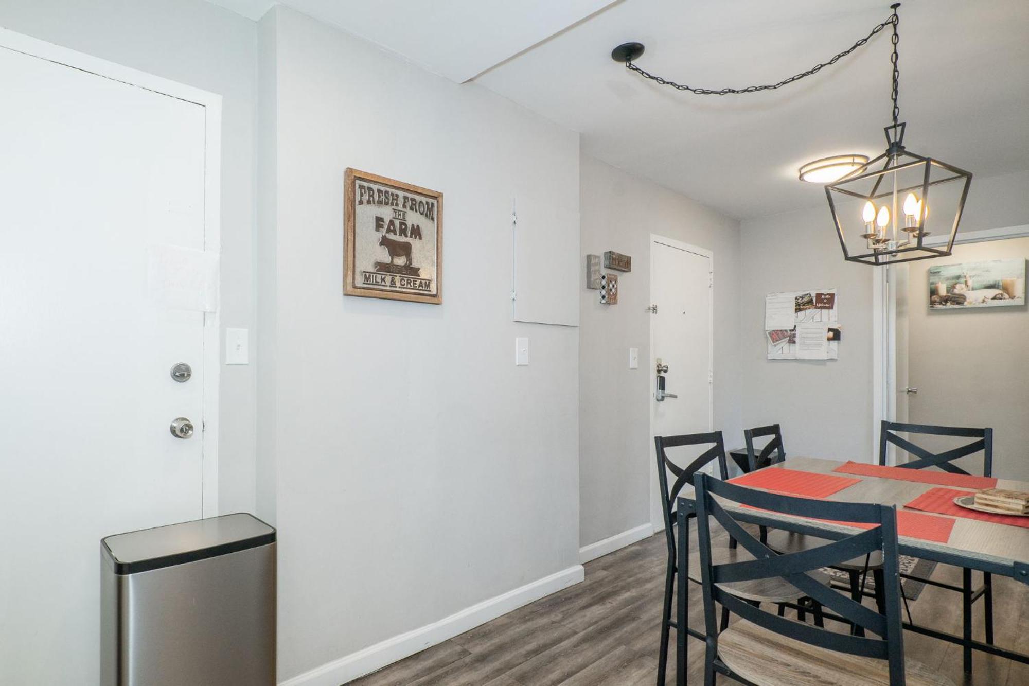 Welcoming Barn, 2 Bedroom & 1 Bath & Parking Atlanta Eksteriør bilde