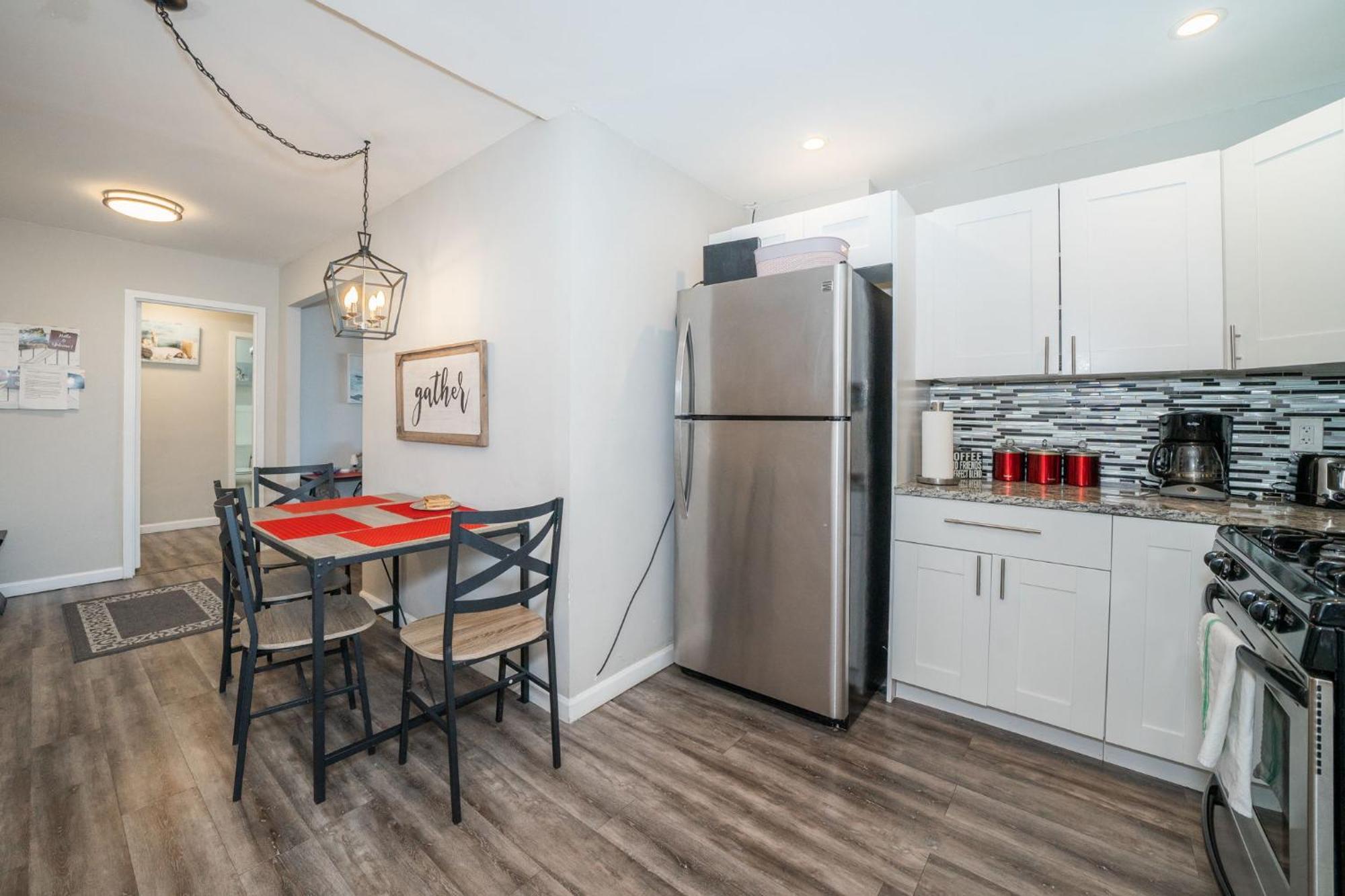 Welcoming Barn, 2 Bedroom & 1 Bath & Parking Atlanta Eksteriør bilde